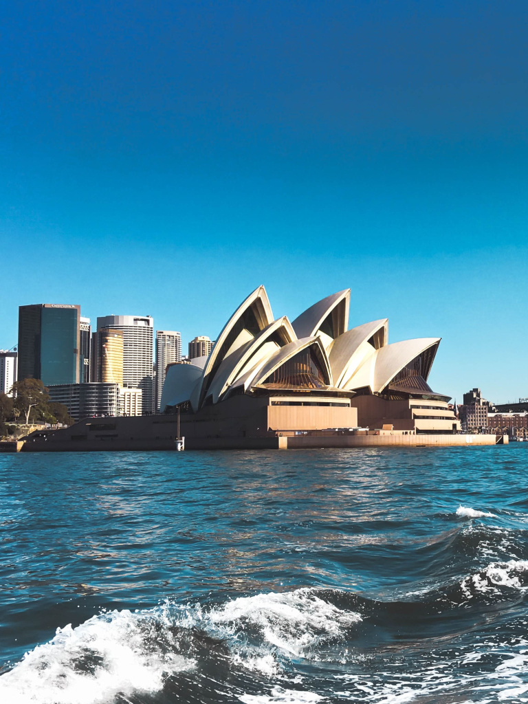sydney opera theater.jpg sydney opera theater.jpg